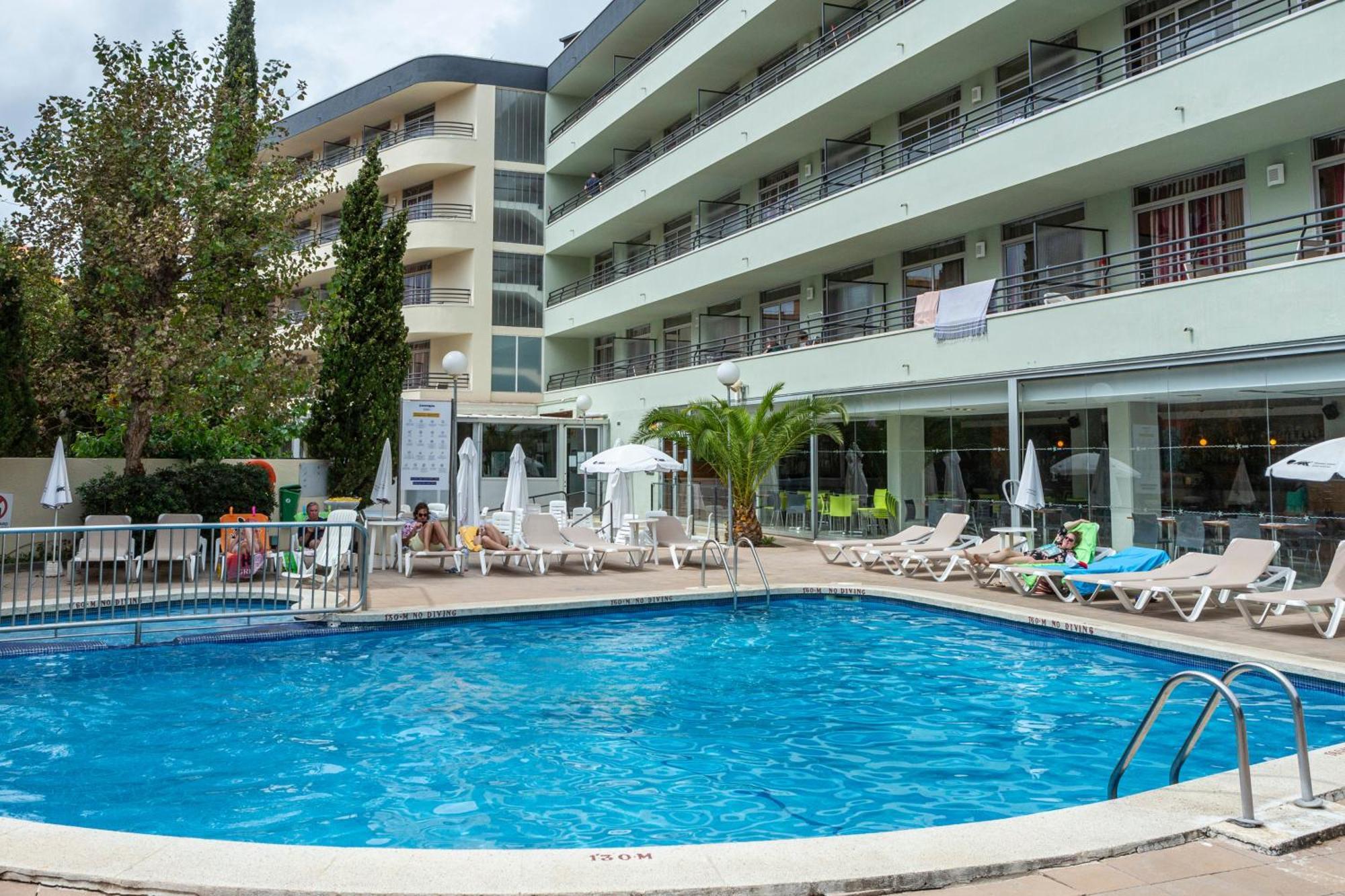 Medplaya Aparthotel Esmeraldas Tossa de Mar Exteriér fotografie